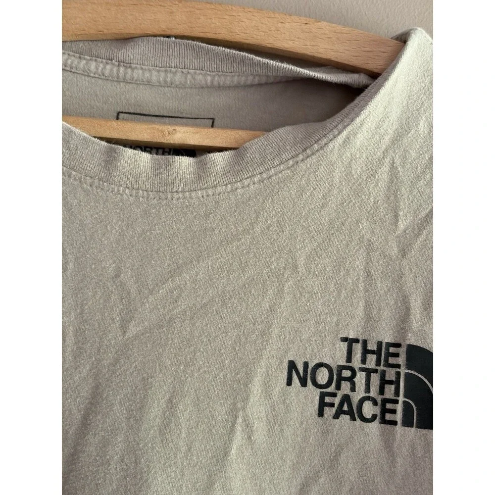 The North Face Walls Are Meant For Climbing Lng Sleeve Tan T-Shirt S Mens Cotton